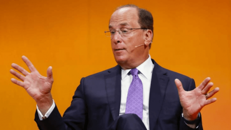 BlackRock introduces a private trust to provide customers with exposure to bitcoin