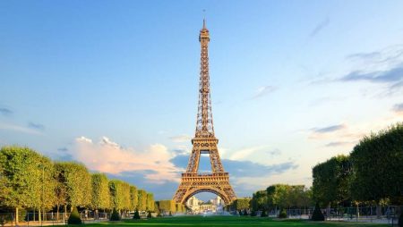 Crypto.com Opens HQ In Paris